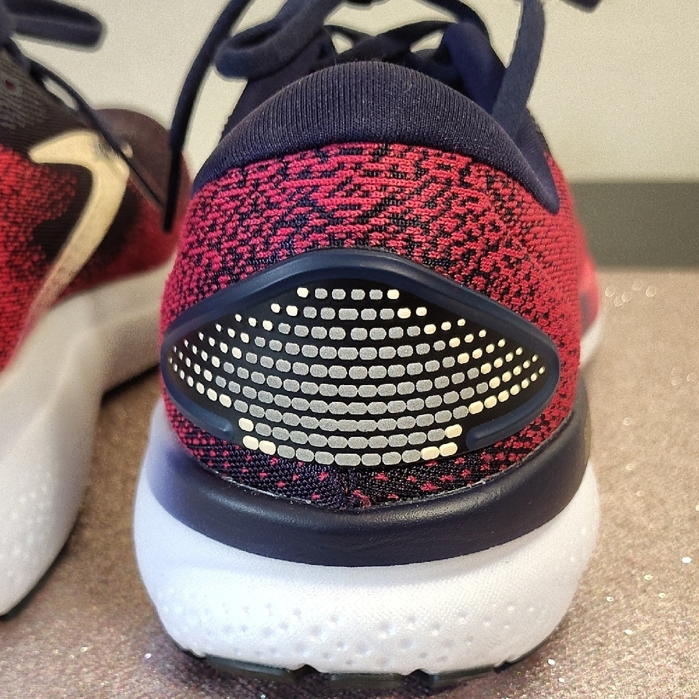 Brooks Ghost 16 Running Shoes Women's Size 10.5 Blue Pink White Peacoat    49 - Picture 9 of 16